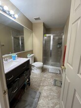 30 Richmond Street4 - Master Bedroom in Newark, NJ - Building Photo - Building Photo