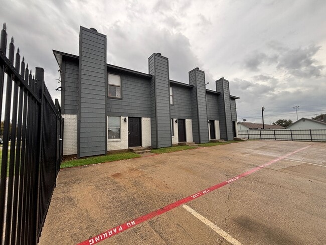 property at 3204 McLean St