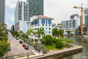 Missioni Baia Residences in Miami, FL - Building Photo