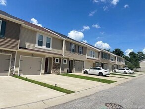 2652 Middle Br Bnd in Fayetteville, NC - Building Photo - Building Photo