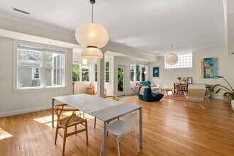 35R Lexington Ave in Somerville, MA - Building Photo - Building Photo