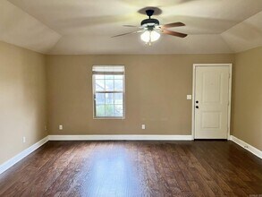 2468 Pleasant Willow Dr in Benton, AR - Building Photo - Building Photo