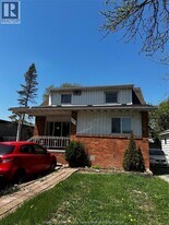542 Charles St in Windsor, ON - Building Photo