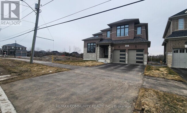 58 Catering Rd in Georgina, ON - Building Photo - Building Photo