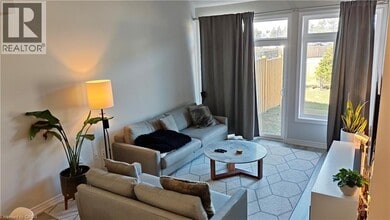 50 Welch Ln in Hamilton, ON - Building Photo - Building Photo