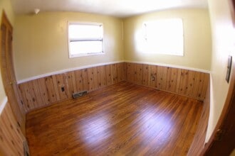 1110 Dallas Ave SE in Grand Rapids, MI - Building Photo - Building Photo