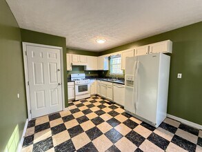 120 Fair Havens Dr in Hiram, GA - Foto de edificio - Building Photo