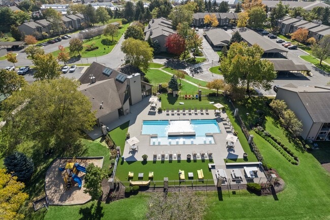 Lakes of Carmel in Carmel, IN - Building Photo - Building Photo