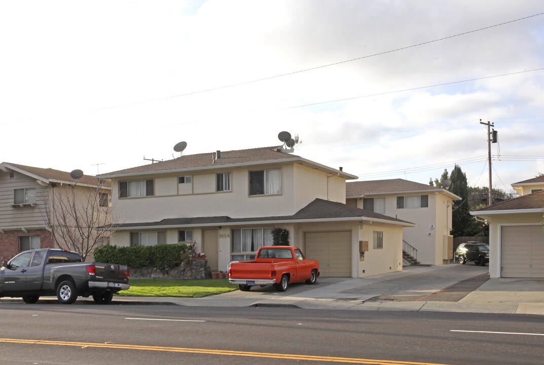 3454 Monroe St in Santa Clara, CA - Building Photo