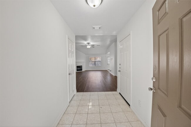 16122 Cypress Point Dr in Cypress, TX - Building Photo - Building Photo