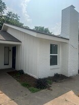 5409 Purple Sage Dr, Unit B in Austin, TX - Building Photo