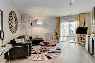 Ascend Apollo in Largo, MD - Foto de edificio - Interior Photo