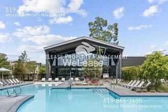 11050 Solstice Wy in San Diego, CA - Building Photo - Building Photo