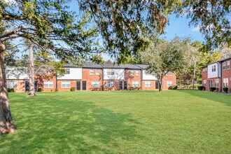 Country Club Apartments in Rock Hill, SC - Building Photo - Building Photo