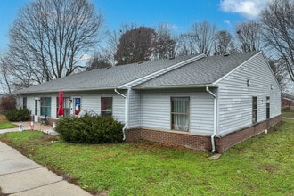 Drake Terrace III in Kendallville, IN - Building Photo - Building Photo