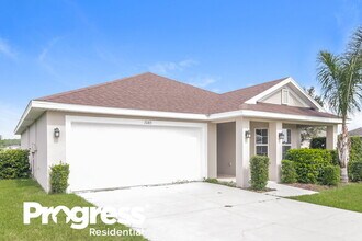 7083 Lamium Ct in Brooksville, FL - Building Photo - Building Photo