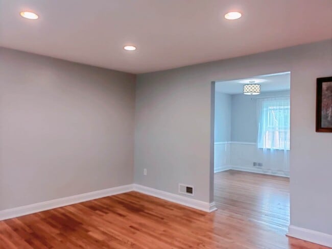 1263 Walker Ave in Baltimore, MD - Building Photo - Building Photo