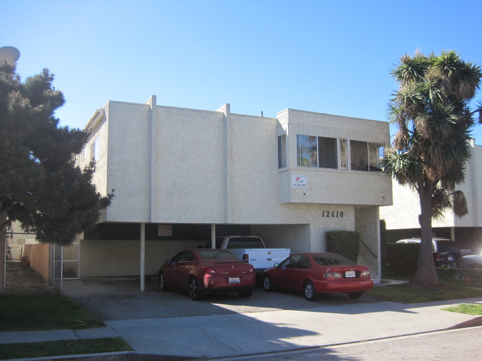 12610 Caswell Ave in Los Angeles, CA - Building Photo