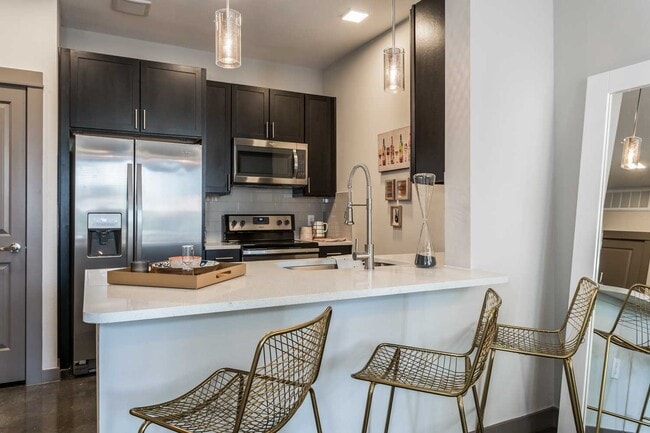 property at 1111 N Durham Dr