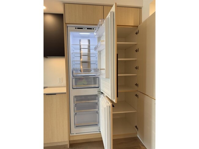 property at 13738 Central Ave