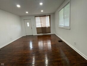2908 Hillside Ave in Indianapolis, IN - Building Photo - Building Photo