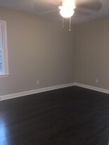 1210 Allenbrook Dr in Charlotte, NC - Building Photo