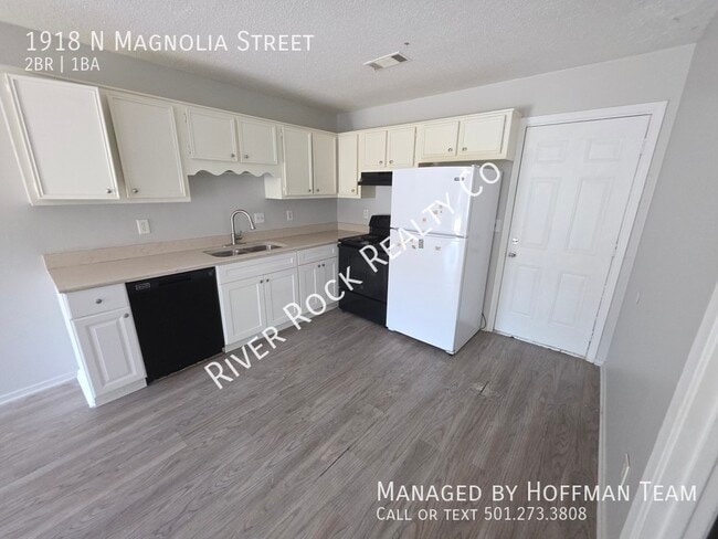 1918 N Magnolia St in North Little Rock, AR - Foto de edificio - Building Photo