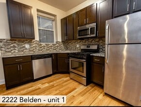2222 W Belden Ave in Chicago, IL - Building Photo - Building Photo