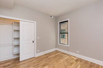 1101 W Cornelia Ave-Unit -3 in Chicago, IL - Building Photo - Building Photo