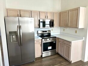 6957 S Oakmont Dr in Chandler, AZ - Building Photo - Building Photo