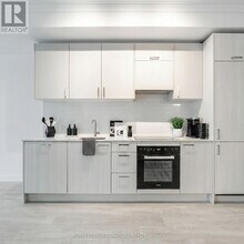 1 Kyle Lowry Rd in Toronto, ON - Building Photo - Building Photo