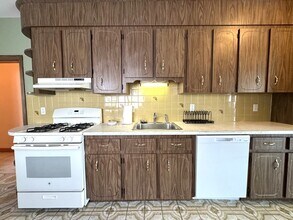 26 Frederick Ave in Medford, MA - Building Photo - Building Photo