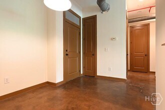 250 Martha Dr in Athens, GA - Building Photo - Building Photo