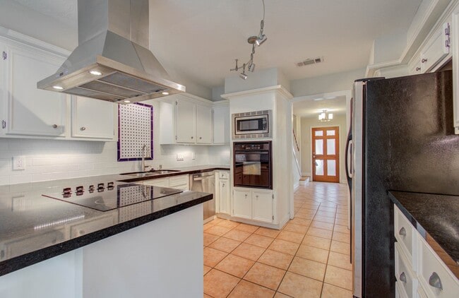 property at 16209 Wall St