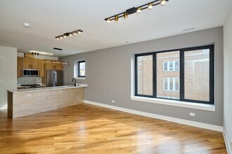 5200 N Winthrop Ave in Chicago, IL - Building Photo - Building Photo