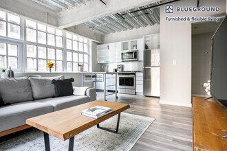 60 E Benton Pl-Unit -FL3-ID368 in Chicago, IL - Building Photo - Building Photo