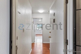 321 Athol Ave in Oakland, CA - Building Photo - Building Photo