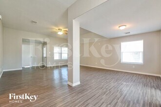 4027 Cary Creek Dr in Baytown, TX - Foto de edificio - Building Photo