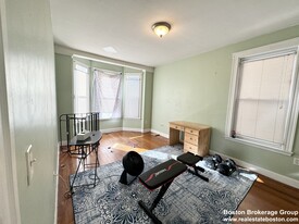 45 Hillside St, Unit 1 in Boston, MA - Building Photo - Building Photo