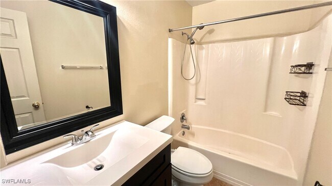 property at 13160 Kings Point Dr