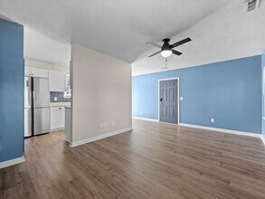 23 Crown Point Rd in Hubert, NC - Building Photo - Building Photo