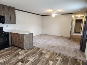 640 Oregon St in Belleville, MI - Building Photo - Building Photo