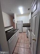 2651 Park Tower Dr in Vienna, VA - Building Photo - Building Photo