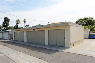 11551 Stuart Dr in Garden Grove, CA - Building Photo - Building Photo