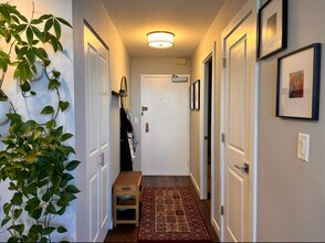 3550 N Lake Shore Dr, Unit Beautiful Furnished Condo in Chicago, IL - Building Photo - Building Photo