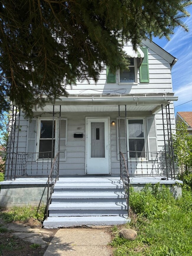 property at 1337 Brownell Ave