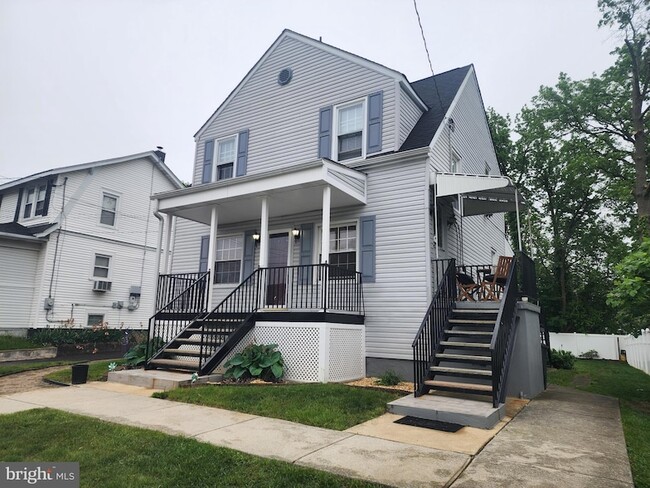 property at 124 8th Ave