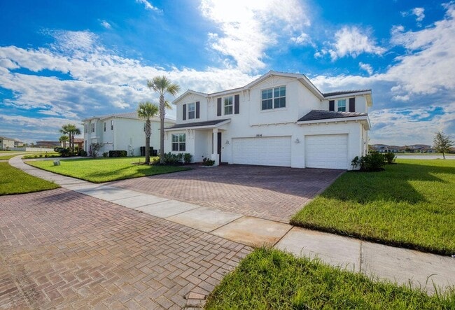 12686 NW Copper Creek Dr in Port St. Lucie, FL - Foto de edificio - Building Photo