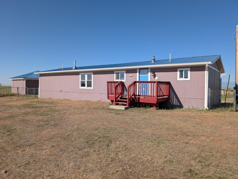 25802 Judge Orr Rd in Calhan, CO - Building Photo