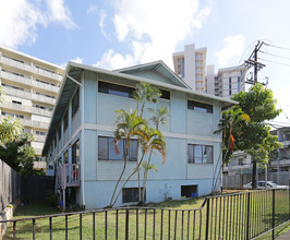 1604-1610 Keeaumoku St in Honolulu, HI - Building Photo - Building Photo